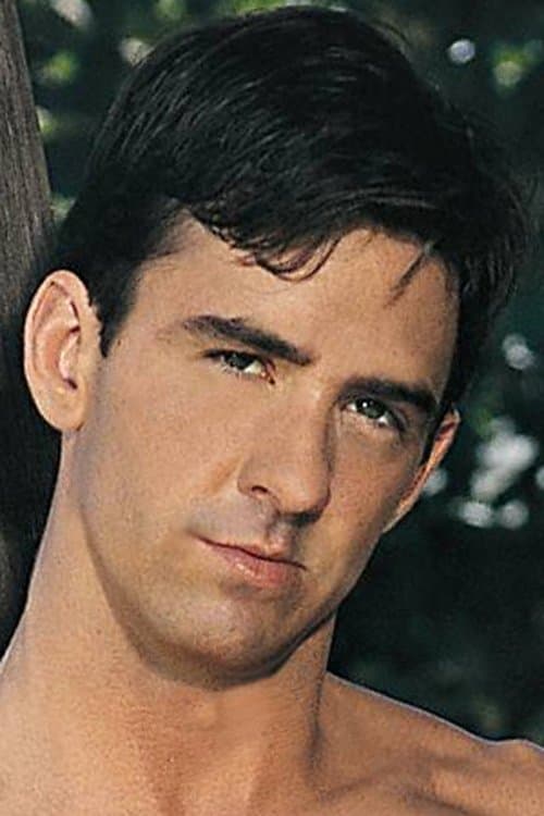 Tom Chase image