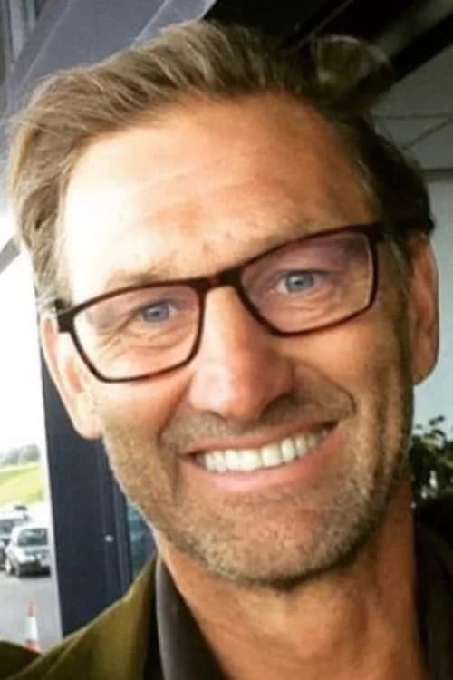 Tony Adams image