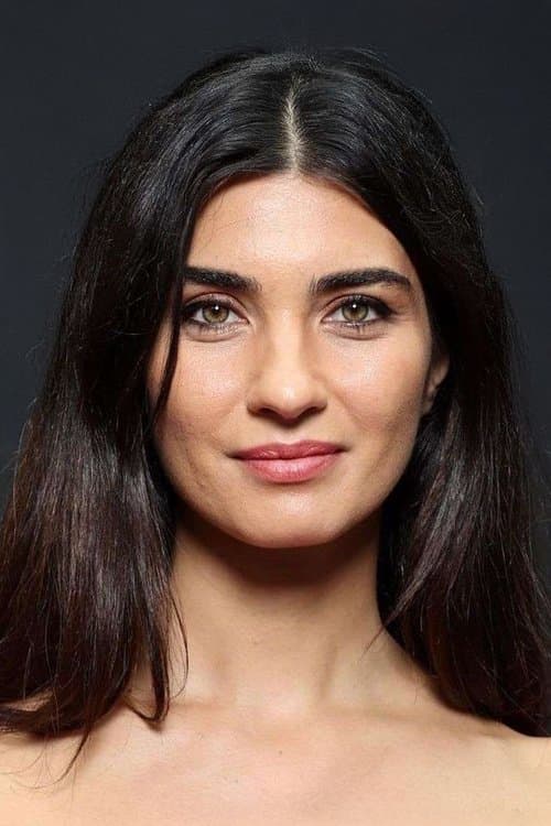 Tuba Büyüküstün image