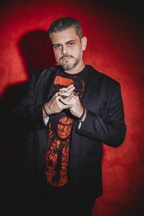 Víctor Osuna's Photo