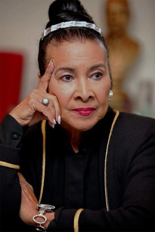 Xernona Clayton image
