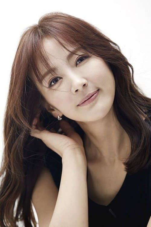Yoon Hae-young image