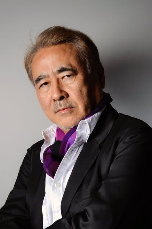 Yoshitaka Amano's Photo